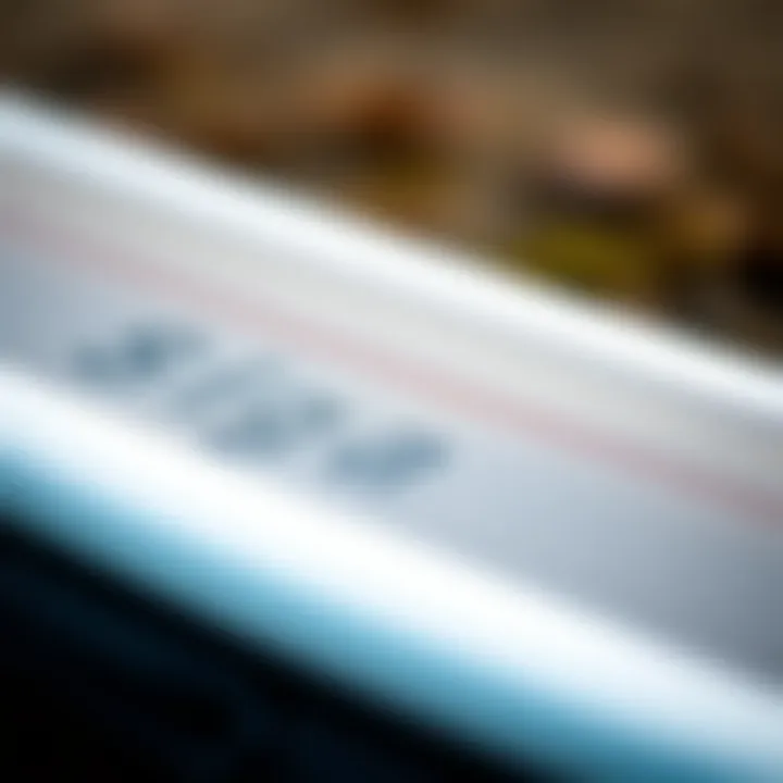 Premium Materials for Optimal Protection A close-up of premium materials used in surfboard travel bags.